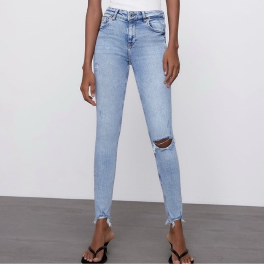Zara Light Wash Distressed Skinny Jeans 4